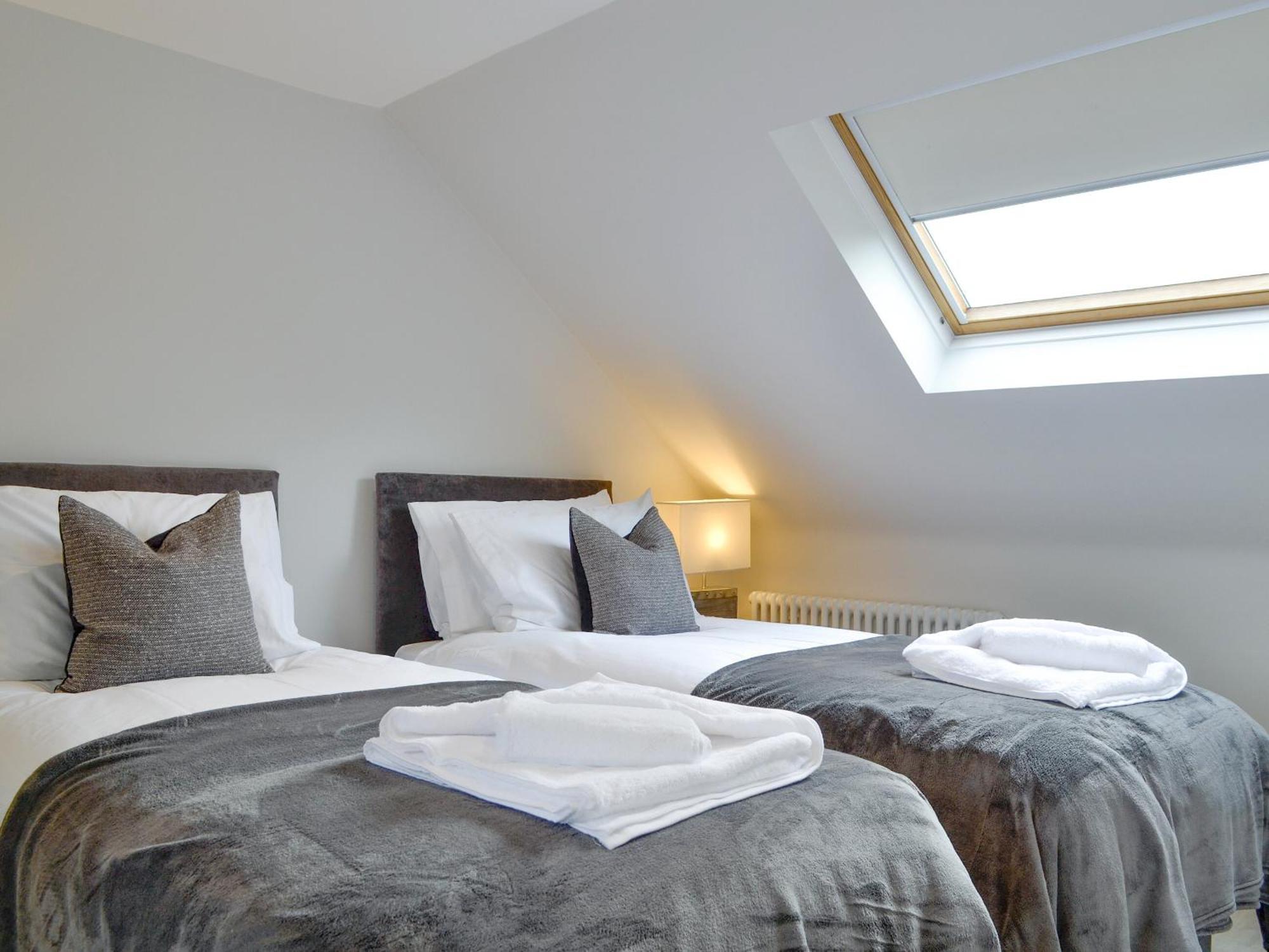 Villa Darroch View Ballater Esterno foto